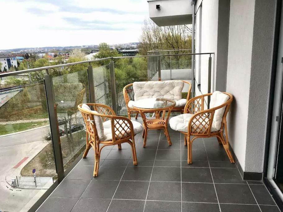 White Swan Apartment Красков Екстериор снимка